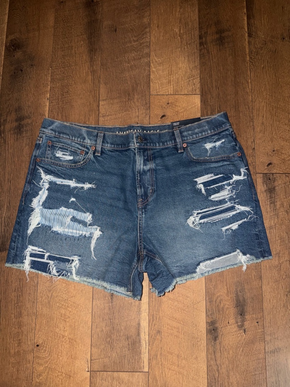 American Eagle Outfitters Blue Distressed High-Rise Jean Shorts (STRETCH)